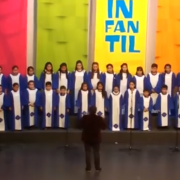 Un saludo de navidad de los niños y niñas de la Araucanía.